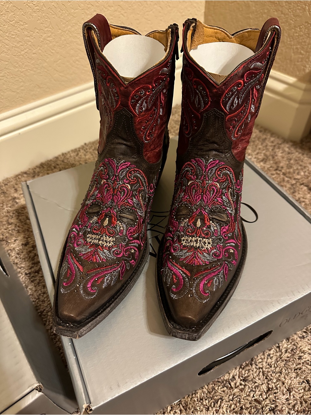 Old Gringo Brown And Pink Embroidered Western Boots
